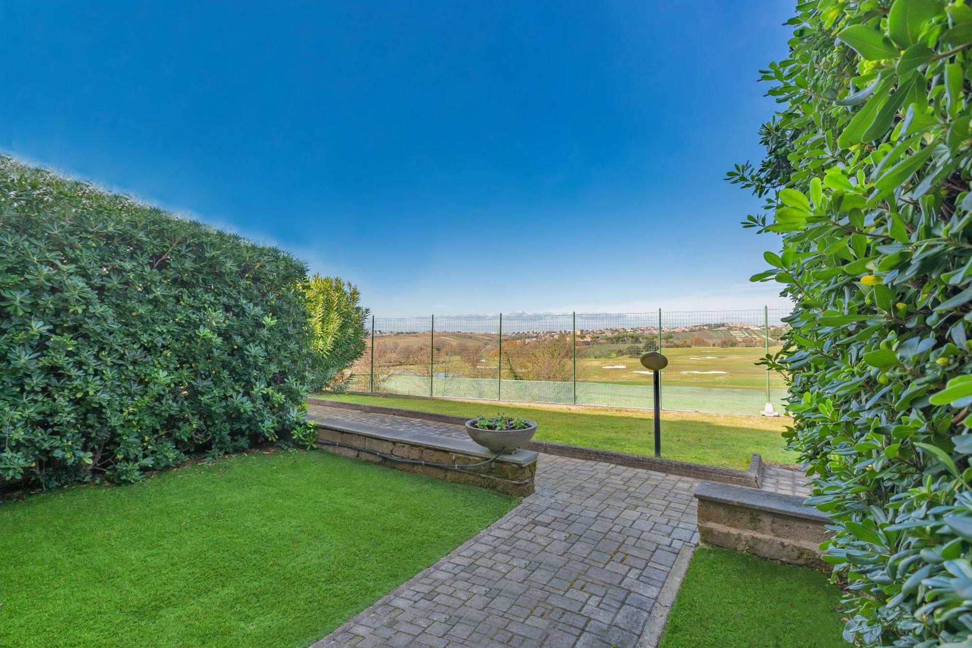 Carpediem Roma Golf Club Marco Simone Buitenkant foto