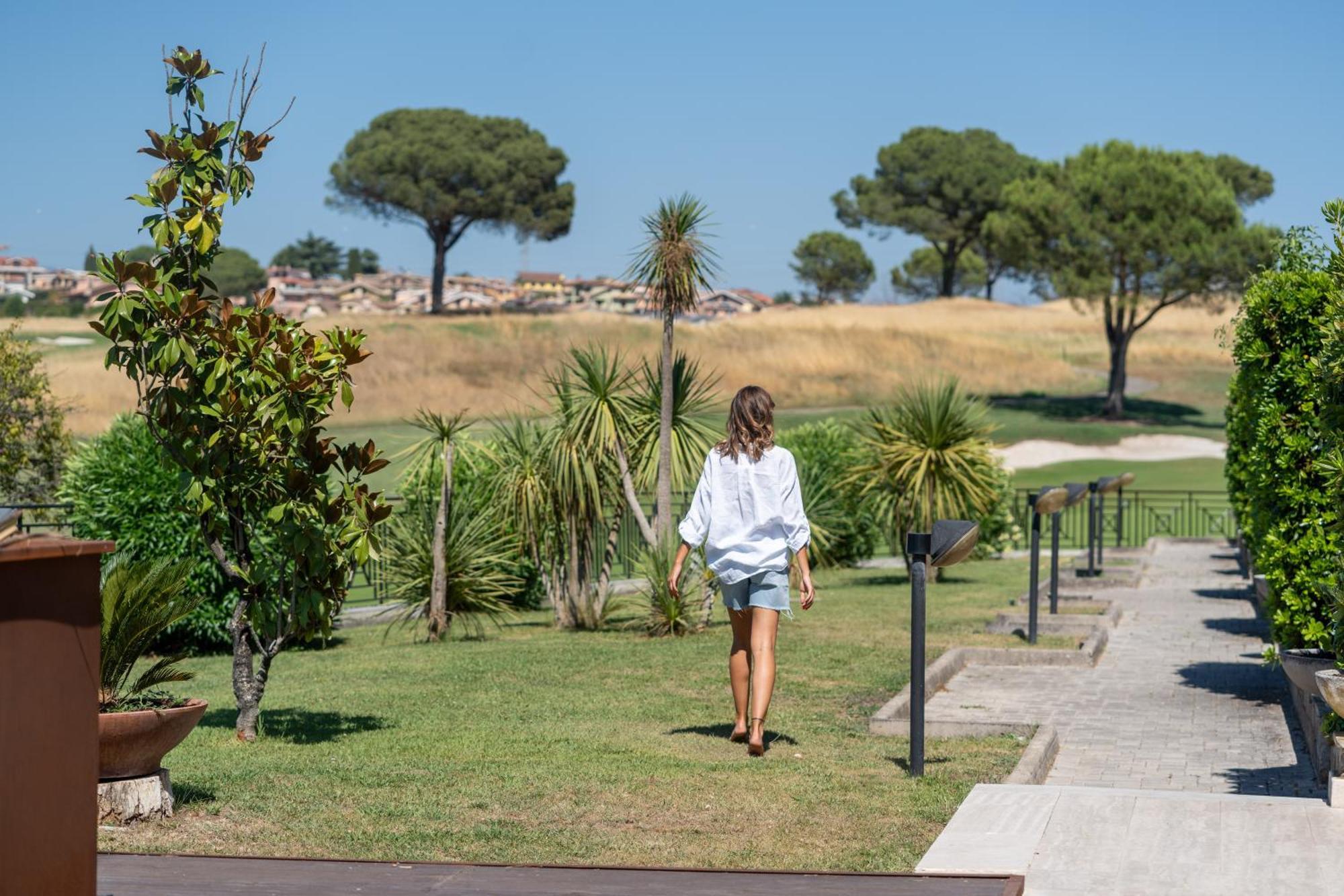 Carpediem Roma Golf Club Marco Simone Buitenkant foto